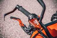 BRAKE LEVER
