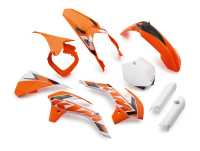 Plastic parts set