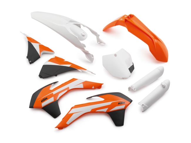 Plastic parts set