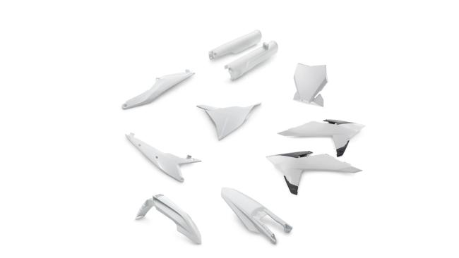 PLASTIC PARTS KIT