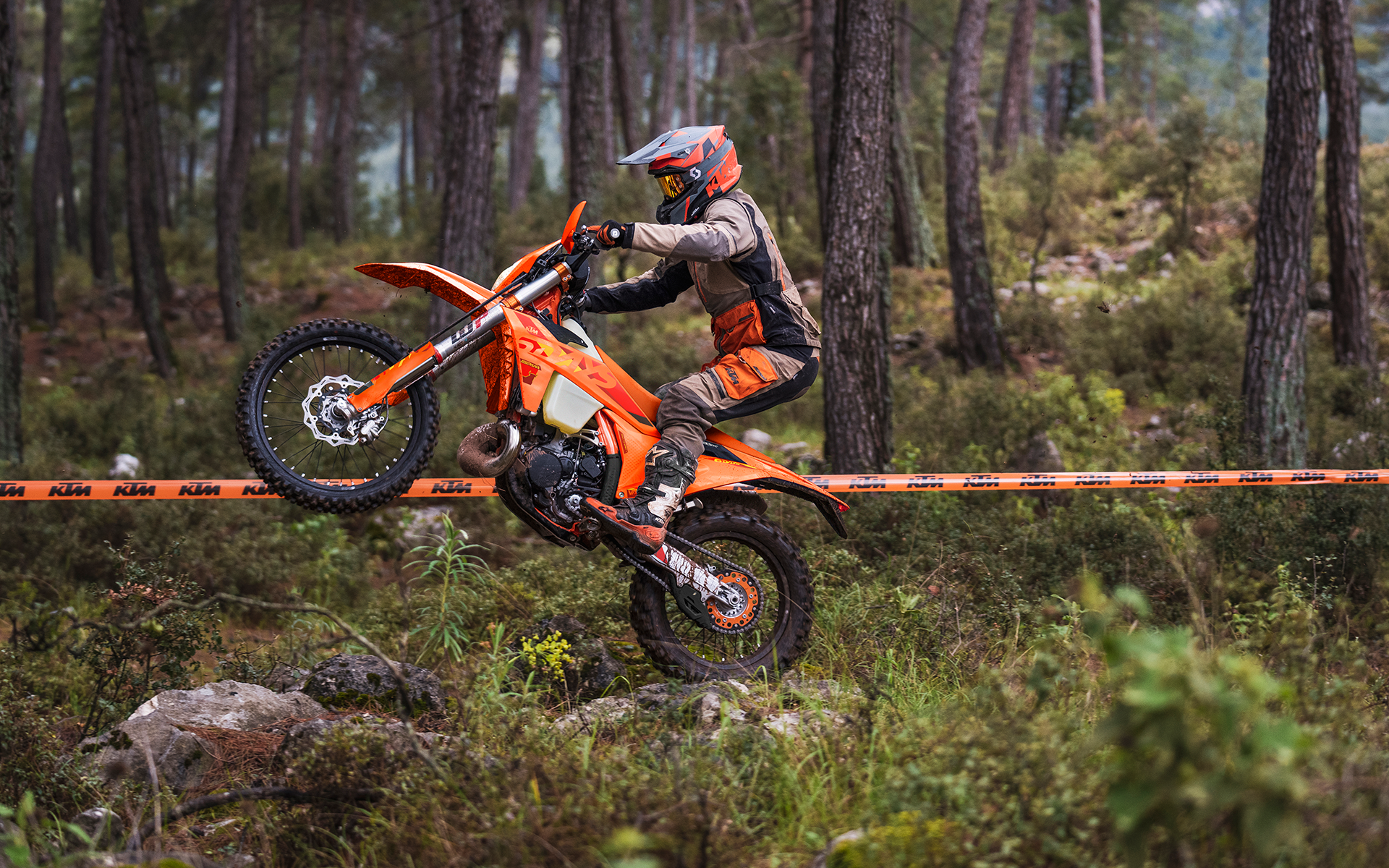 KTM 250 EXC SIX DAYS 2025